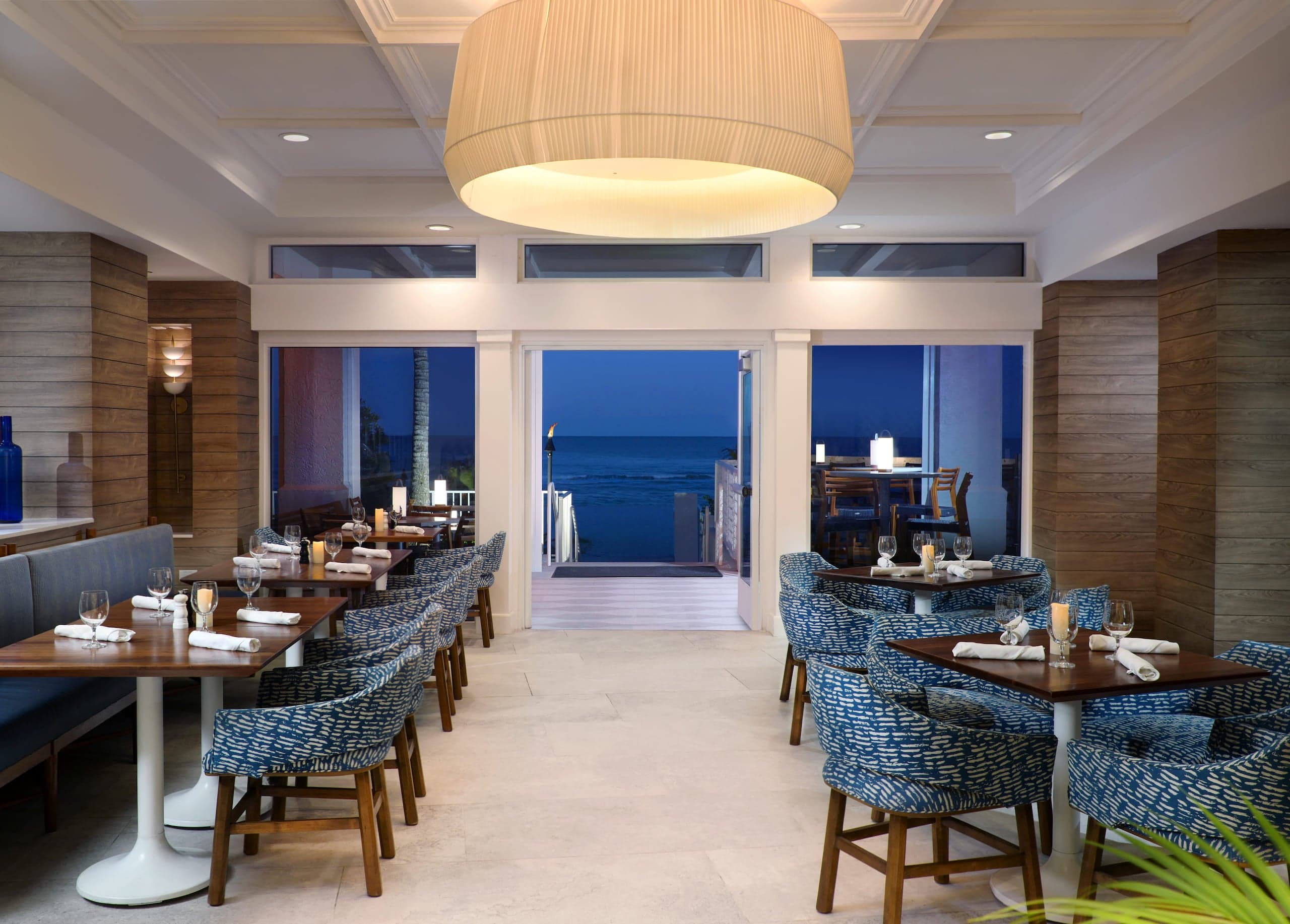 An empty dining room at LaPlaya